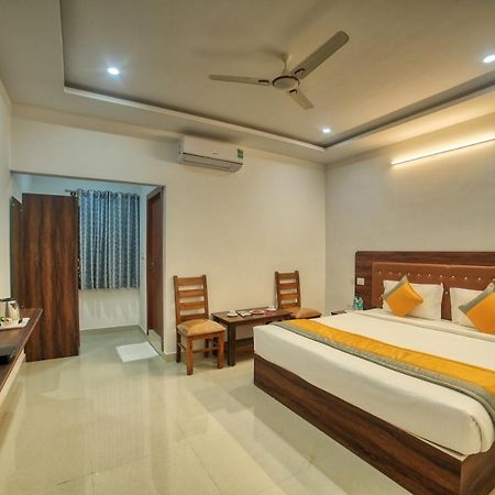 Visa Inn Transit Stay With Airport Transfer Bangalore Exterior foto